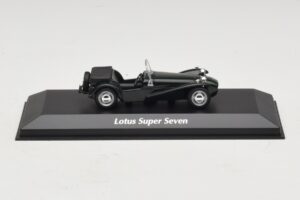Lotus Super Seven Roheline Maxichamps 1:43 Lotus Super Seven Roheline Maxichamps 1:43 940113630 Metall