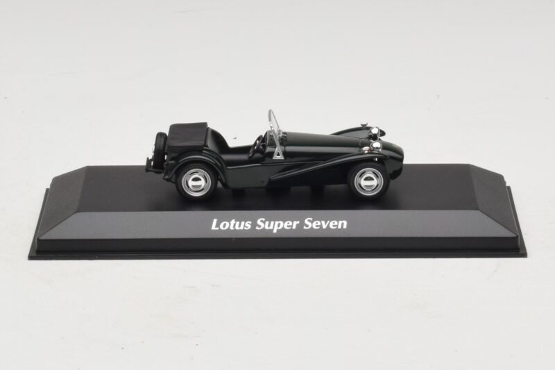 Lotus Super Seven Roheline Maxichamps 1:43 Lotus Super Seven Roheline Maxichamps 1:43 940113630 Metall