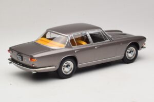 Maserati Quattroporte I Hall Metallik KK-Scale 1:18 KKDC181511 Metall - pilt 2/6