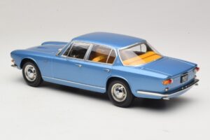 Maserati Quattroporte I Helesinine Metallik KK-Scale 1:18 KKDC181514 Metall - pilt 5/6