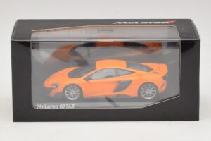 McLaren 675LT Oranž Minichamps 1:43 537154421 Metall - pilt 5/5