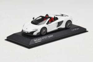 McLaren 675LT Spider Silica White Minichamps 1:43 537154432 Metall - pilt 2/5