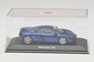 McLaren MP4-12C Blue Metallic Maxichamps 1:43 940133021 Metall - pilt 4/5