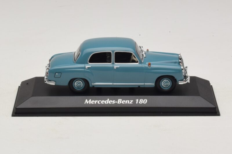 Mercedes 180 W120 Sinine Maxichamps 1:43 940033102 Metall