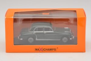 Mercedes 220 S W180 Tumeroheline Maxichamps 1:43 940033001 Metall - pilt 5/5