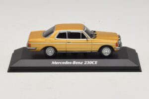 Mercedes 230 CE C123 Kuldne Metallik Maxichamps 1:43 940032220 Metall