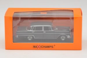 Mercedes 300 SE W112 Lang Tumehall Maxichamps 1:43 940035201 Metall - pilt 5/5