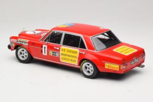 Mercedes 300 SEL 6.8 #1 H. Heyer / Betzler 24 Hours of Nurburgring 1972 Minichamps 1:18 155723401 Metall - pilt 5/6