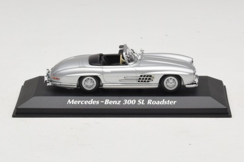 Mercedes 300 SL W198 Roadster Hõbe Maxichamps 1:43 940039030 Metall