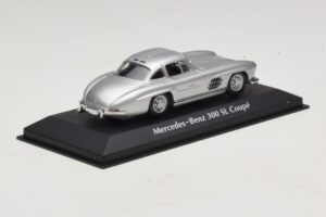 Mercedes 300 SL W198 Hõbe Maxichamps 1:43 940039000 Metall - pilt 2/5