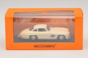 Mercedes 300 SL W198 Valge Maxichamps 1:43 940039002 Metall - pilt 5/5
