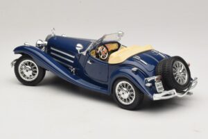 Mercedes 500K Roadster Sinine Bburago 1:20 3070 Metall - pilt 7/8