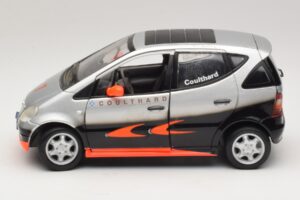 Mercedes A-Class W168 D. Coulthard Hõbe Maisto 1:18 35841 Metall - pilt 4/8