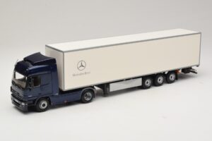 Mercedes Actros 1044 Sinine Minichamps 1:43 B66000604 Metall