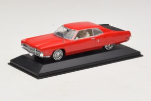 Mercury Marauder X-100 Punane Must Minichamps 1:43 400082121 Metall - pilt 2/5