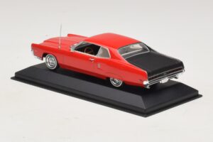 Mercury Marauder X-100 Punane Must Minichamps 1:43 400082121 Metall - pilt 3/5