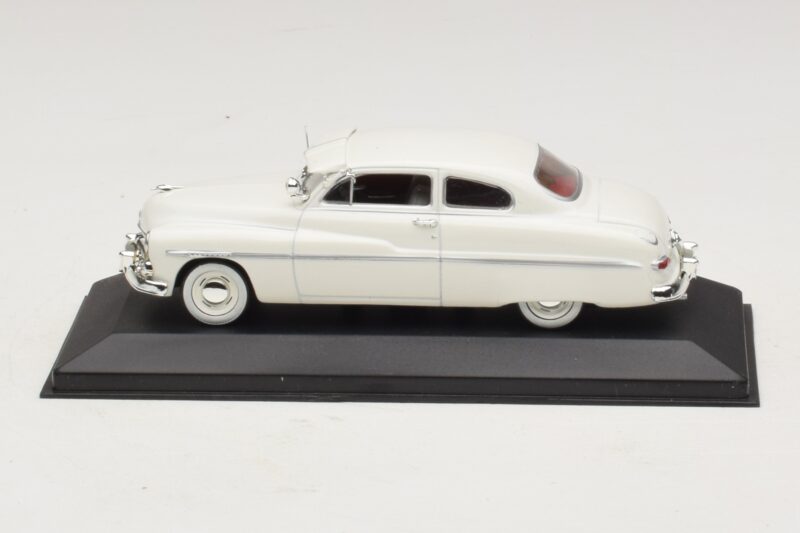 Mercury Monterey Valge Minichamps 1:43 Mercury Monterey Valge Minichamps 1:43 400082401 Metall