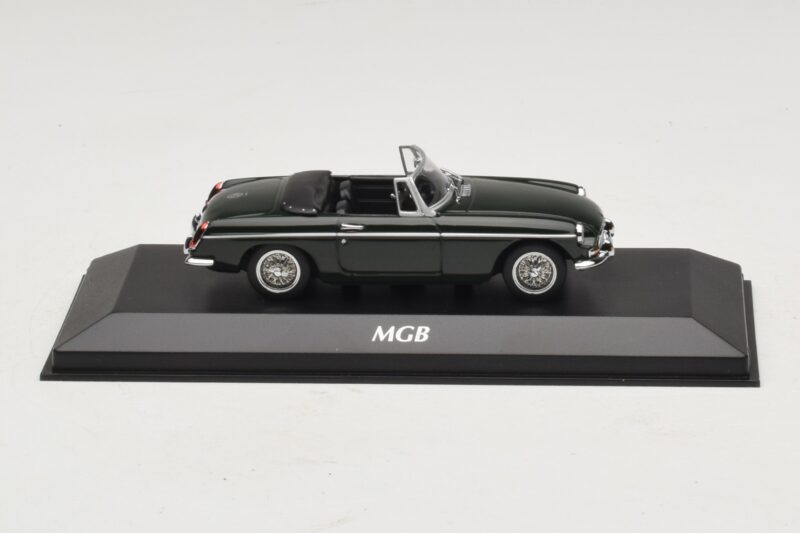 MG MGB Mk1 Roheline Maxichamps 1:43 940131031 Metall