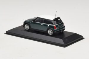 Mini Cooper One R50 Aero Green Valge Katusega Minichamps 1:43 MINI011 Metall - pilt 3/5