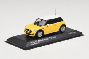 Mini Cooper One R50 Aero Paketiga Kollane Minichamps 1:43 431138274 Metall - pilt 2/4