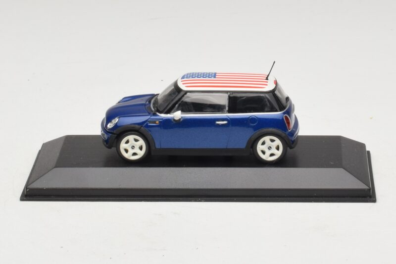 Mini Cooper S R53 Sinine Ameerika Lipuga Minichamps 1:43 MINI014 Metall