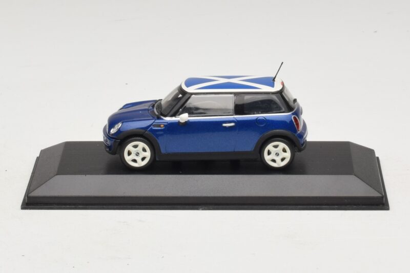 Mini Cooper S R53 Sinine Šoti Lipuga Minichamps 1:43 MINI016 Metall