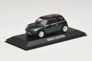 Mini Cooper S R53 Tumeroheline Musta Katusega Minichamps 1:43 MINI023 Metall - pilt 2/5