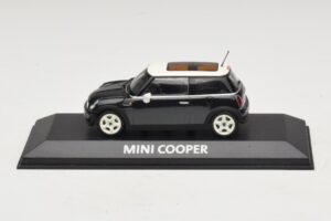 Mini Cooper S R53 Tumeroheline Panoraamkatusega Minichamps 1:43 MINI015 Metall
