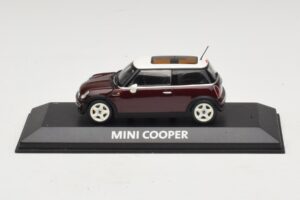Mini Cooper S R53 Tumepunane Panoraamkatusega Minichamps 1:43 MINI019 Metall
