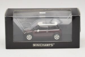 Mini Cooper S R53 Tumepunane Panoraamkatusega Minichamps 1:43 MINI019 Metall - pilt 4/4