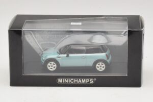 Mini Cooper S R53 Helesinine Metallik Musta Katusega Minichamps 1:43 MINI030 Metall - pilt 4/4