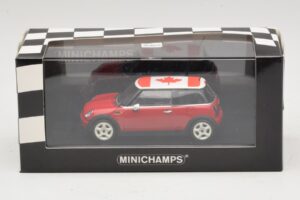Mini Cooper S R53 Punane Kanada Lipuga Minichamps 1:43 MINI017 Metall - pilt 5/5