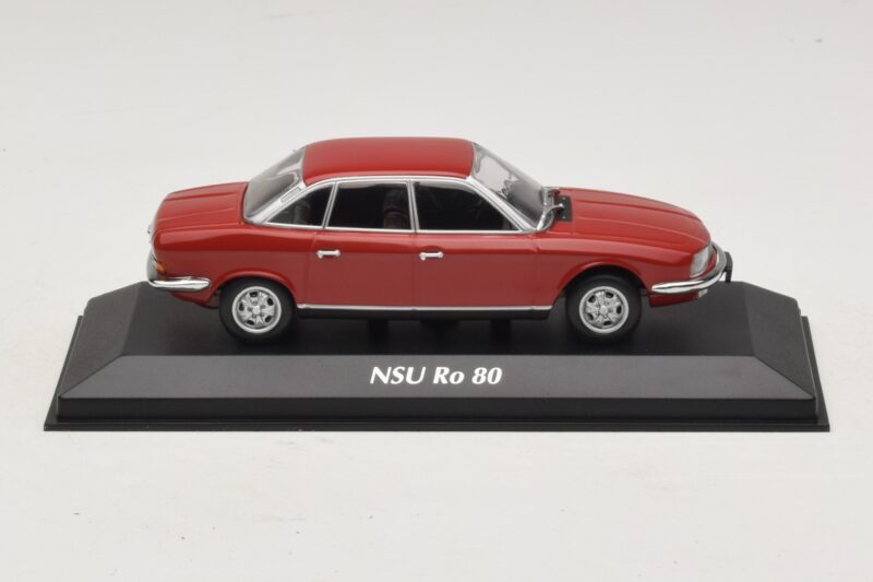 NSU Ro 80 Punane Maxichamps 1:43 940015402 Metall