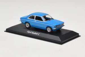 Opel Kadett C Sinine Maxichamps 1:43 940045601 Metall - pilt 3/5