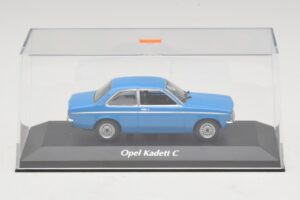 Opel Kadett C Sinine Maxichamps 1:43 940045601 Metall - pilt 4/5