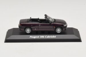 Peugeot 306 Kabriolett Lilla Metallik Maxichamps 1:43 940112834 Metall