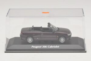 Peugeot 306 Kabriolett Lilla Metallik Maxichamps 1:43 940112834 Metall - pilt 4/5
