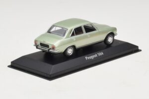 Peugeot 504 Heleroheline Metallik Maxichamps 1:43 940112501 Metall - pilt 2/5
