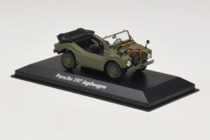 Porsche 597 Jagdwagen Oliiviroheline Maxichamps 1:43 940065300 Metall - pilt 3/5
