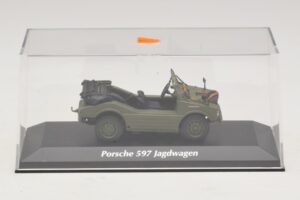 Porsche 597 Jagdwagen Oliiviroheline Maxichamps 1:43 940065300 Metall - pilt 4/5