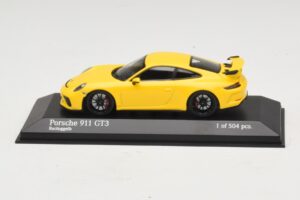 Porsche 911 991.1 GT3 Kollane Minichamps 1:43 410066020 Metall