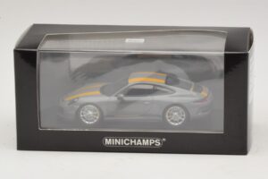 Porsche 911 991.1 R Hall Minichamps 1:43 410066232 Metall - pilt 5/5