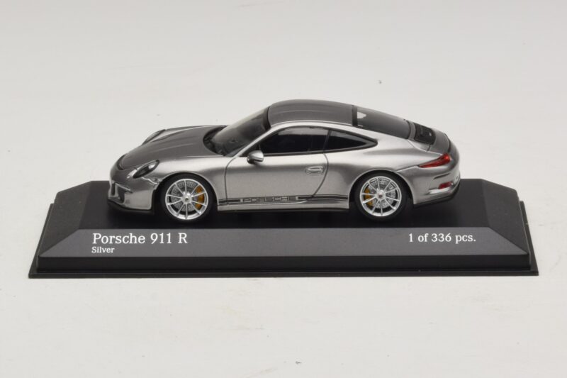 Porsche 911 991.1 R Hõbedane Minichamps 1:43 410066224 Metall
