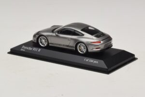 Porsche 911 991.1 R Hõbedane Minichamps 1:43 410066224 Metall - pilt 3/5
