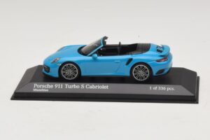 Porsche 911 991.1 Turbo S Kabriolett Sinine Minichamps 1:43 410067182 Metall