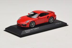 Porsche 911 991.1 Turbo S Punane Minichamps 1:43 410067170 Metall - pilt 2/5