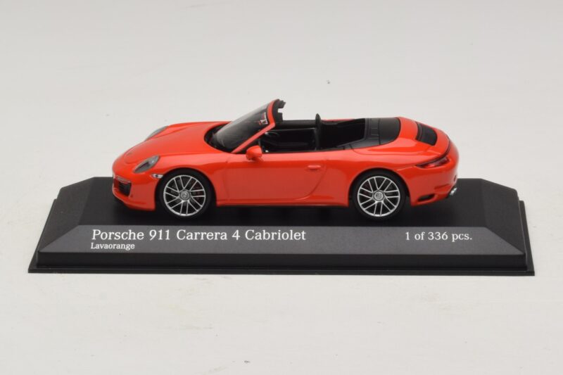 Porsche 911 991.2 Carrera 4 Kabriolett Oranž Minichamps 1:43 410067231 Metall