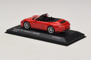 Porsche 911 991.2 Carrera 4 Kabriolett Punane Minichamps 1:43 410067230 Metall - pilt 3/5