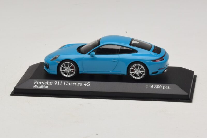 Porsche 911 991.2 Carrera 4S Sinine Minichamps 1:43 410067242 Metall
