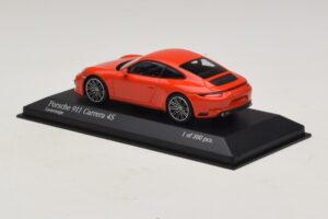 Porsche 911 991.2 Carrera 4S Oranž Minichamps 1:43 410067241 Metall - pilt 3/5